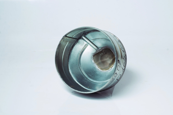 3902 Воронка метал.прямая средняя D150 mm