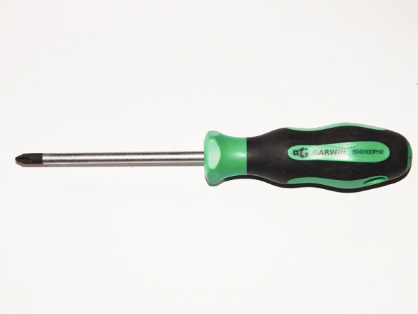 SD-0100PH2 Отвертка профессиональная PH2, 100 мм (+)