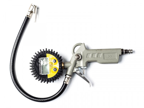 АТ34305 Пистолет для накачки шин с манометром (16 BAR, цифровой дисплей)